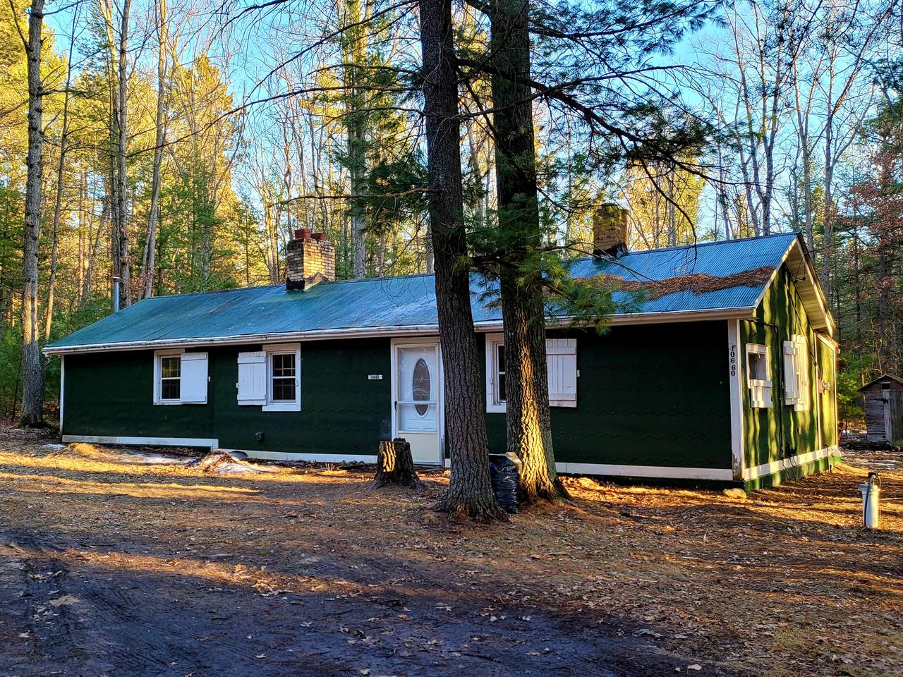 10660 Silsby Road - Photo 1