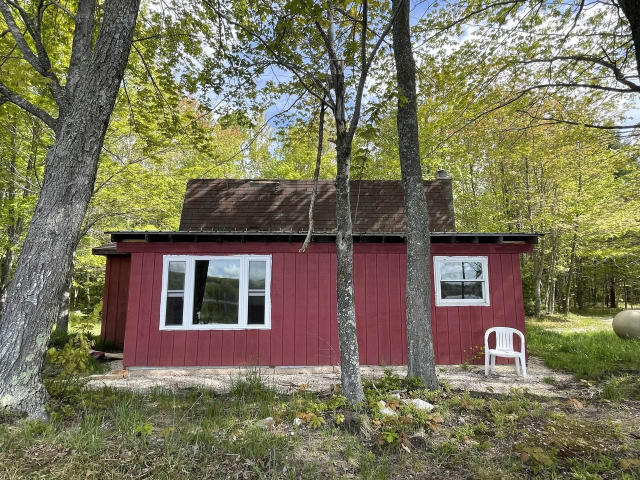 8936 Lake Sixteen Road - Photo 1