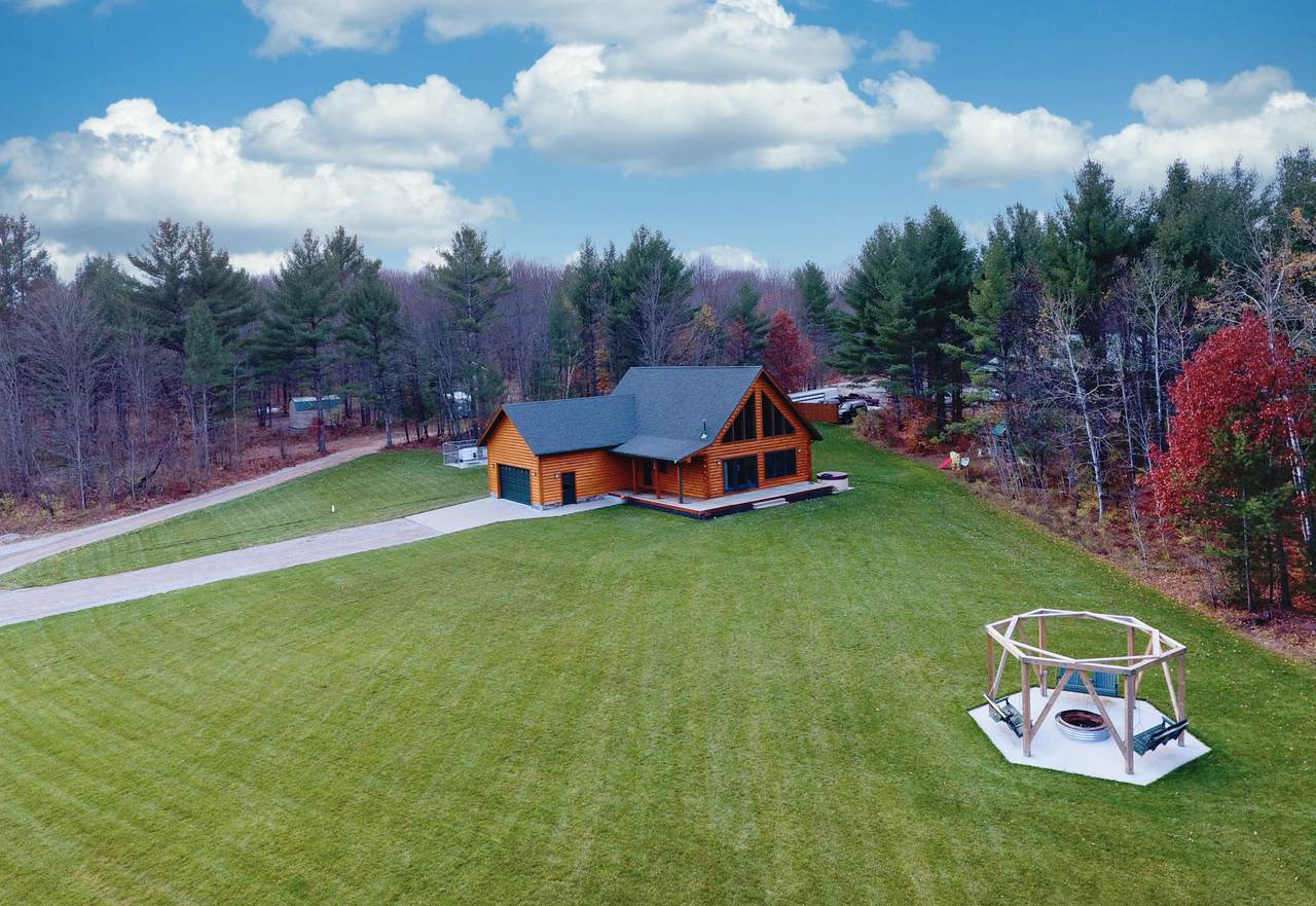 2100 Fischer Road - Photo 1
