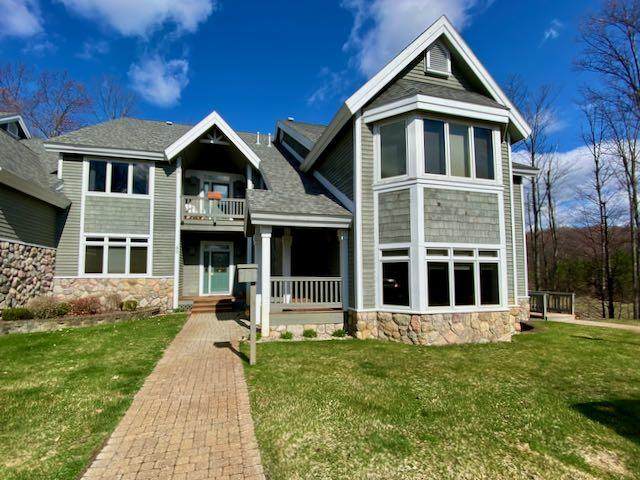 4600 Fazio Drive - Photo 1