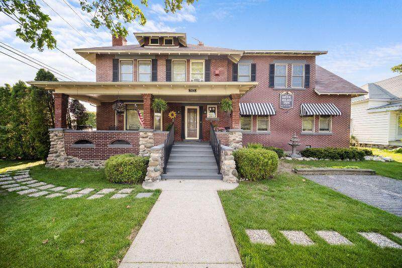 109 Henry Street - Photo 1