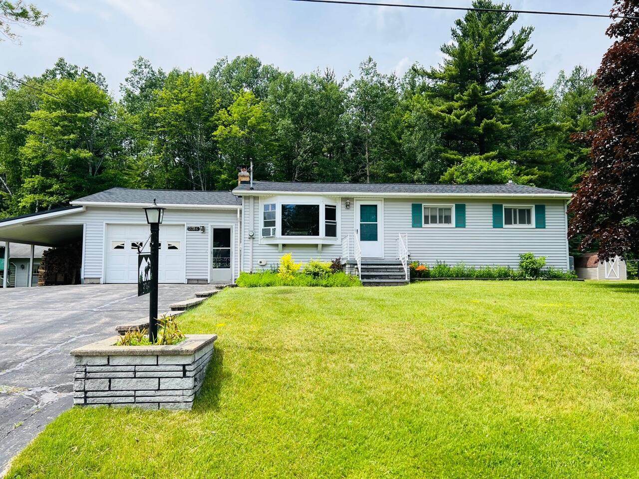 3786 Robinette Avenue - Photo 1