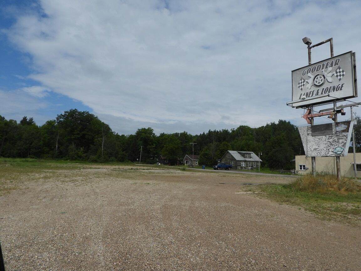 8989 Houghton Lake Drive - Photo 1