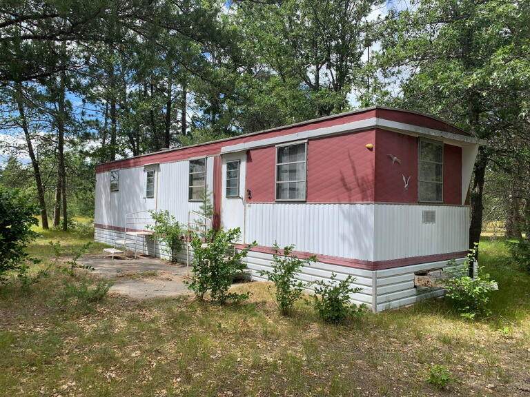 3622 Hunters Drive - Photo 1