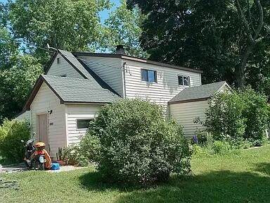 2395 Green Road - Photo 1
