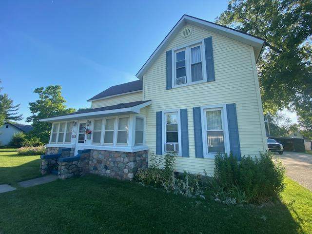 417 Forest Street - Photo 1