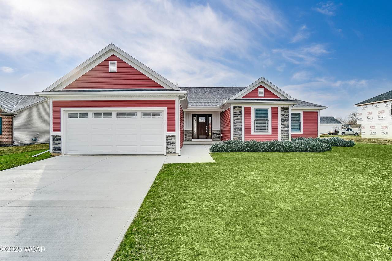 4911 Carriage Lane - Photo 1