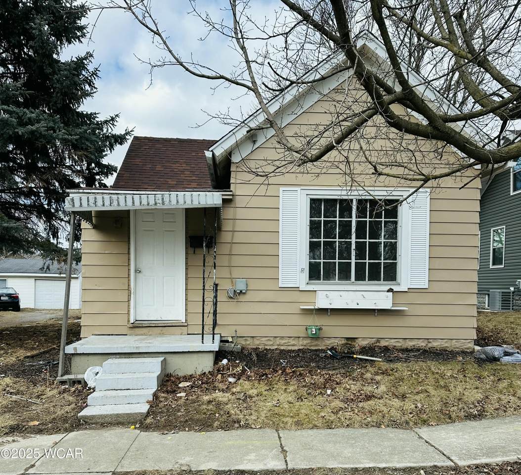 644 Ewing Avenue - Photo 1