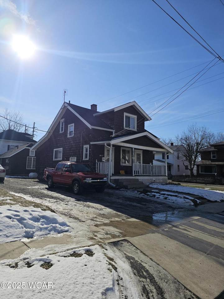 577 Hazel Avenue - Photo 1