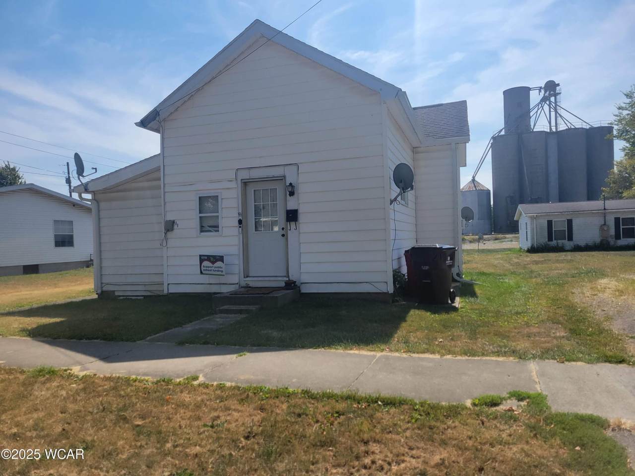 211 Buckeye Avenue - Photo 1