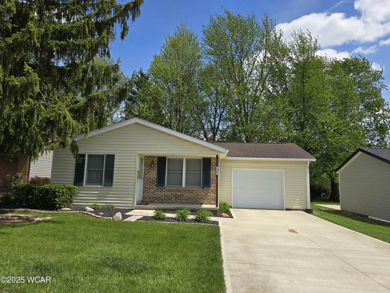 506 Van Buren Street - Photo 1