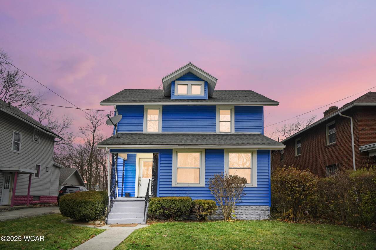 932 Faurot Avenue - Photo 1
