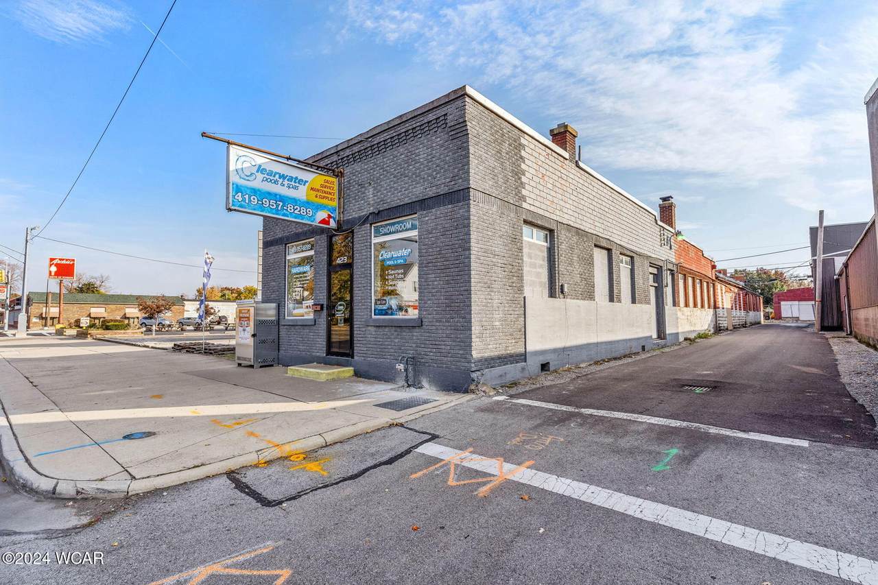 423 Main Street - Photo 1