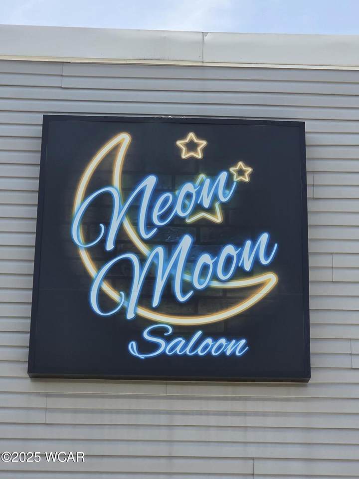 717 Jackson Street - Photo 1