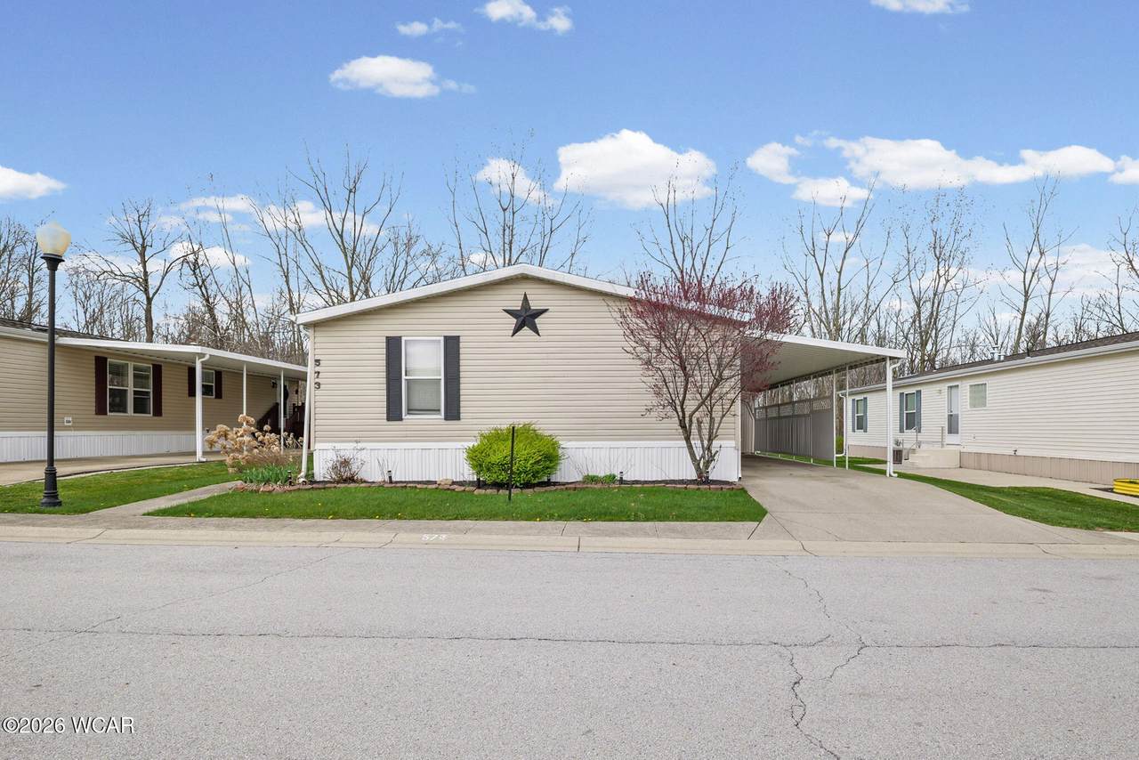 573 Waterview Circle - Photo 1