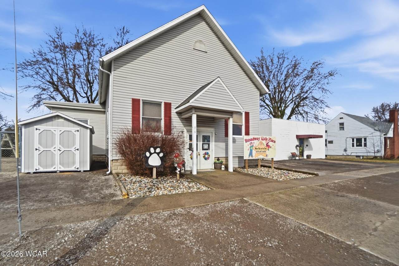 213 Broadway Street - Photo 1
