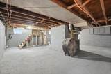 932 Faurot Avenue - Photo 32
