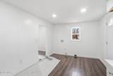 124 Perry Street - Photo 12