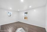 124 Perry Street - Photo 14