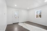 124 Perry Street - Photo 3
