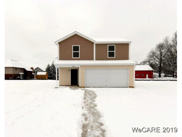 320 W 4Th St - Photo 1