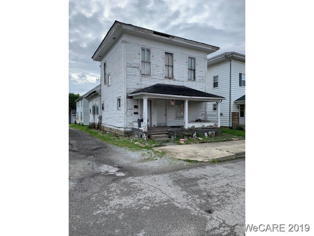 116 N High - Photo 1