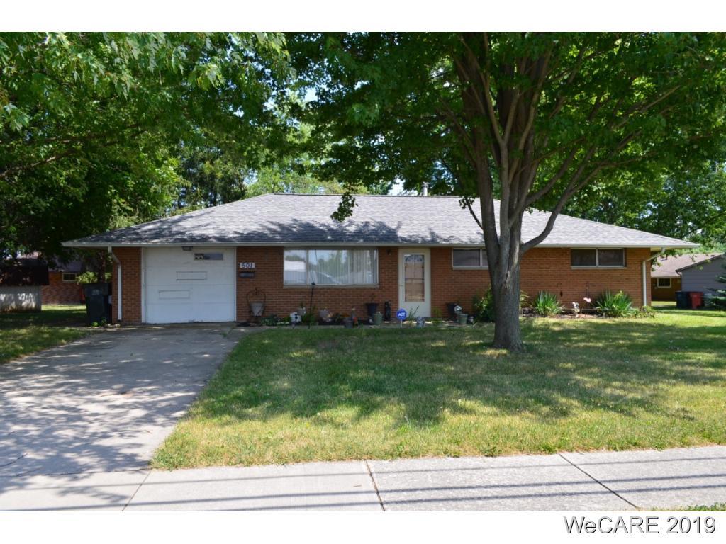 501 E Main St, - Photo 1