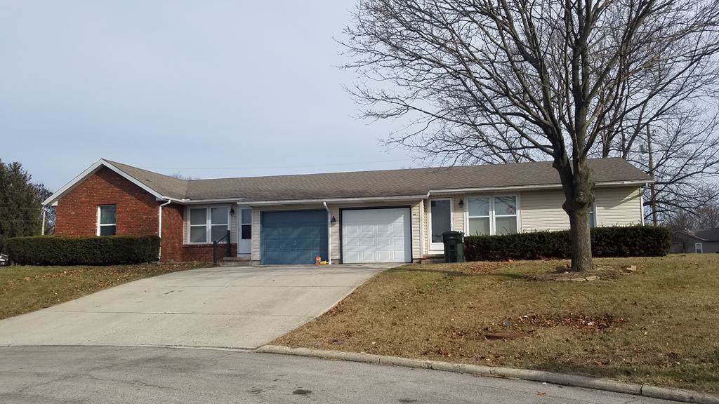 150 Pierre Place - Photo 1