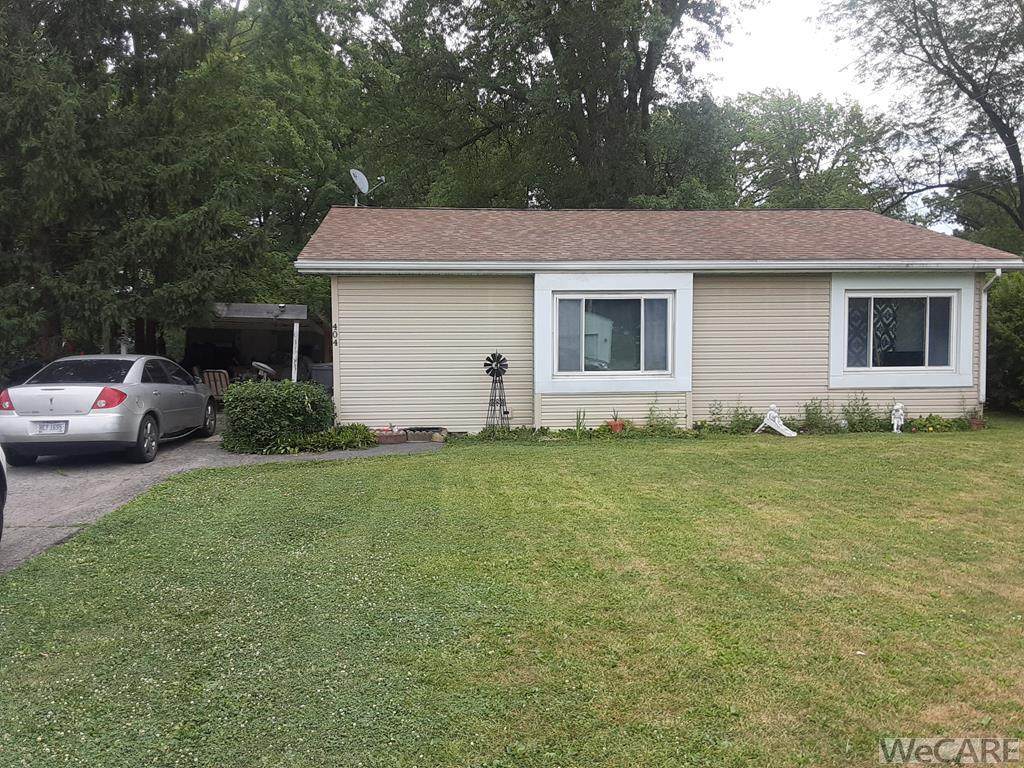 404 N. Pears Ave. - Photo 1