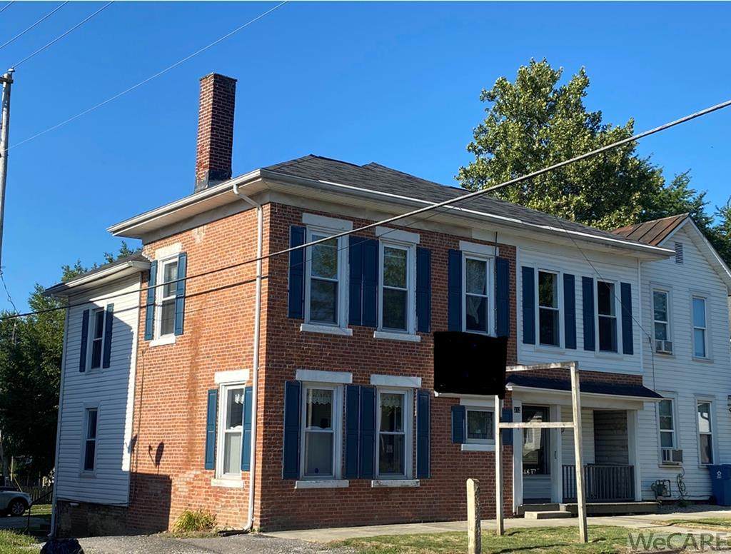 312 E Columbus St - Photo 1