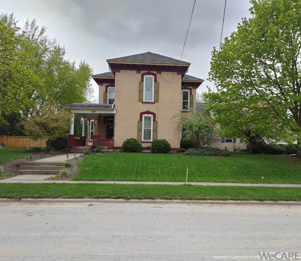 637 West 5th Street - Photo 1