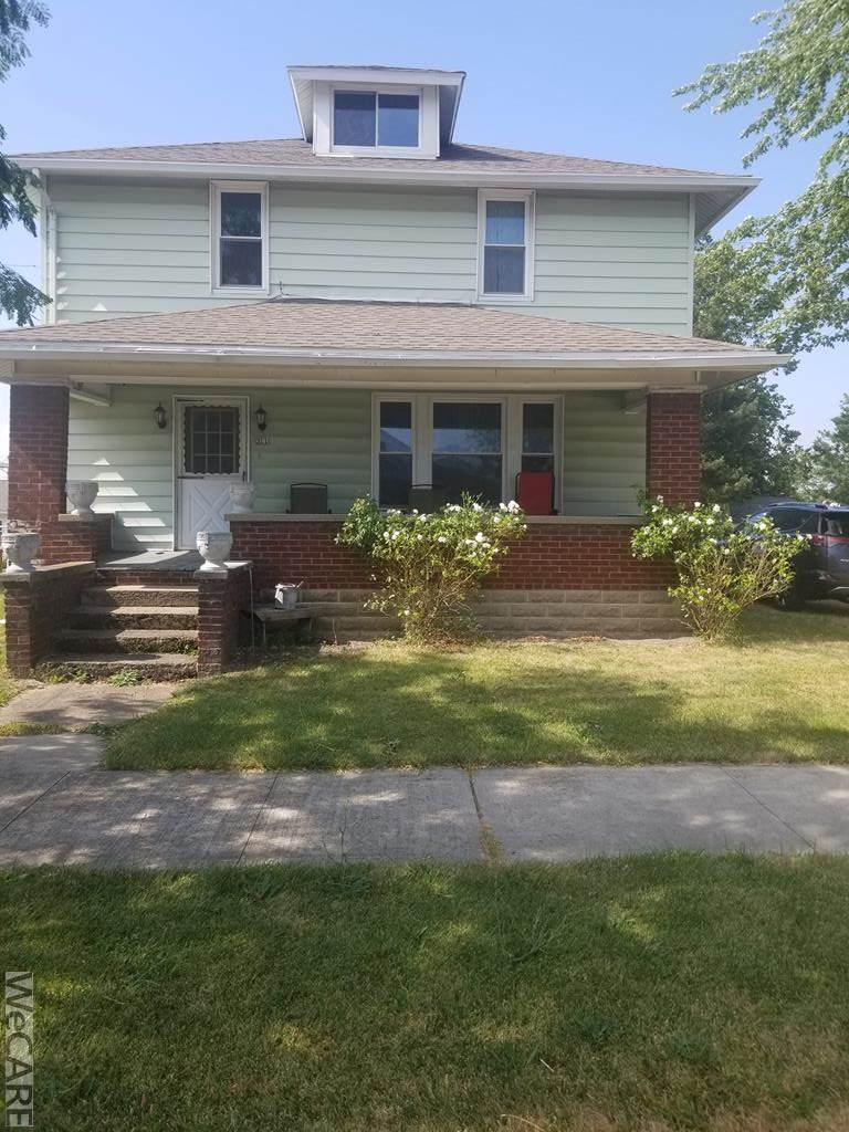 311 Main - Photo 1