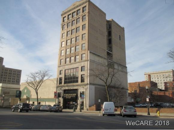 209 N Main - Photo 1