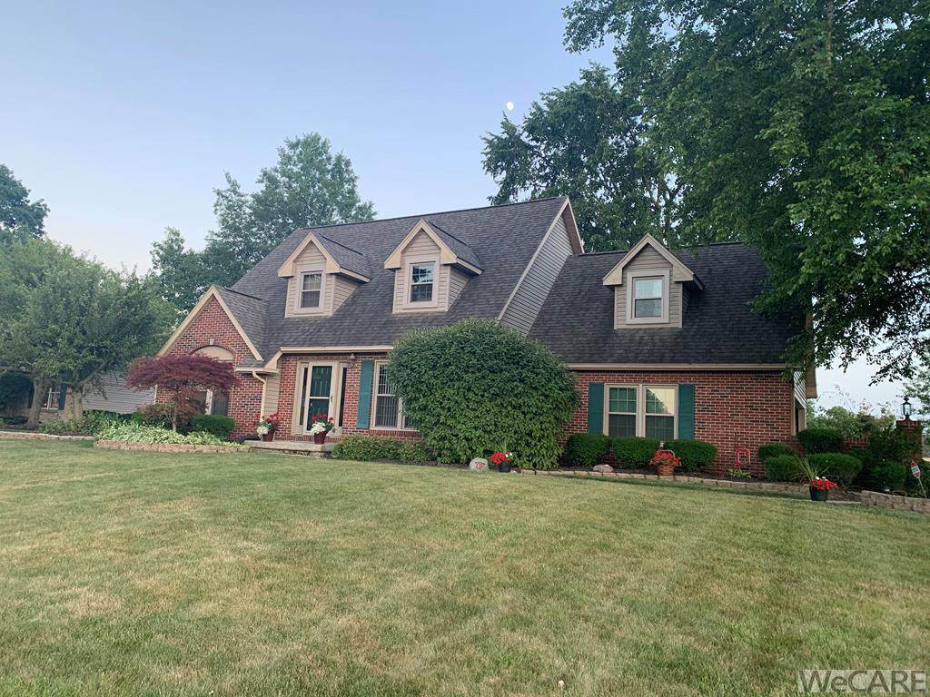 703 Woodridge - Photo 1