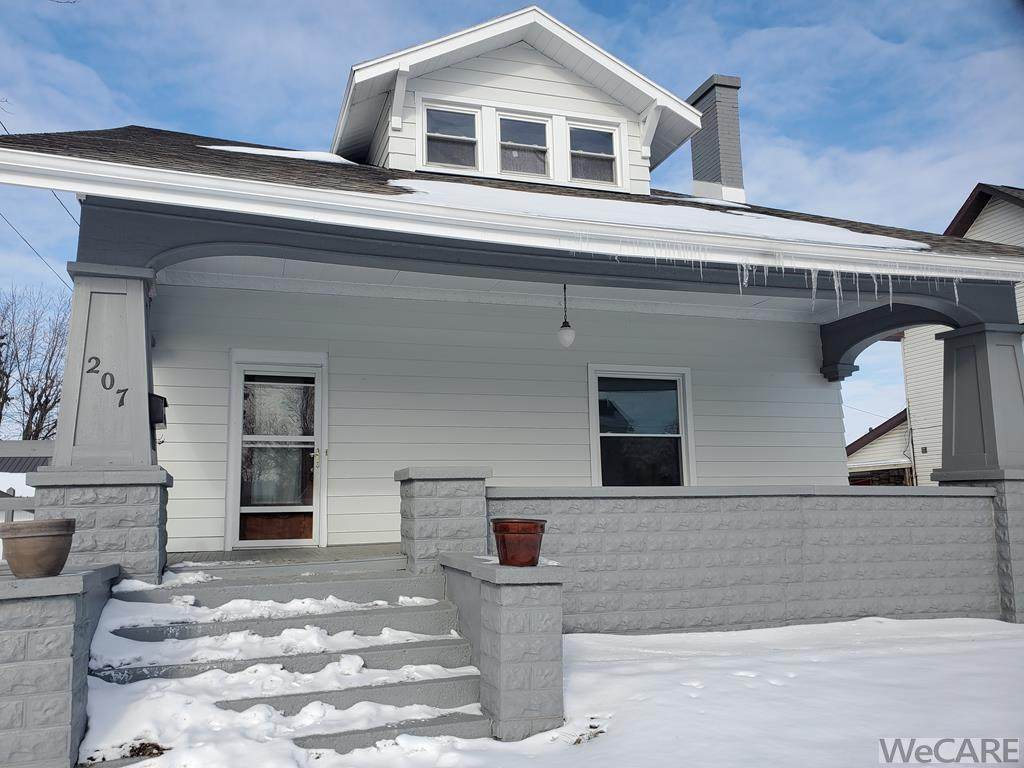 207 N Main St - Photo 1
