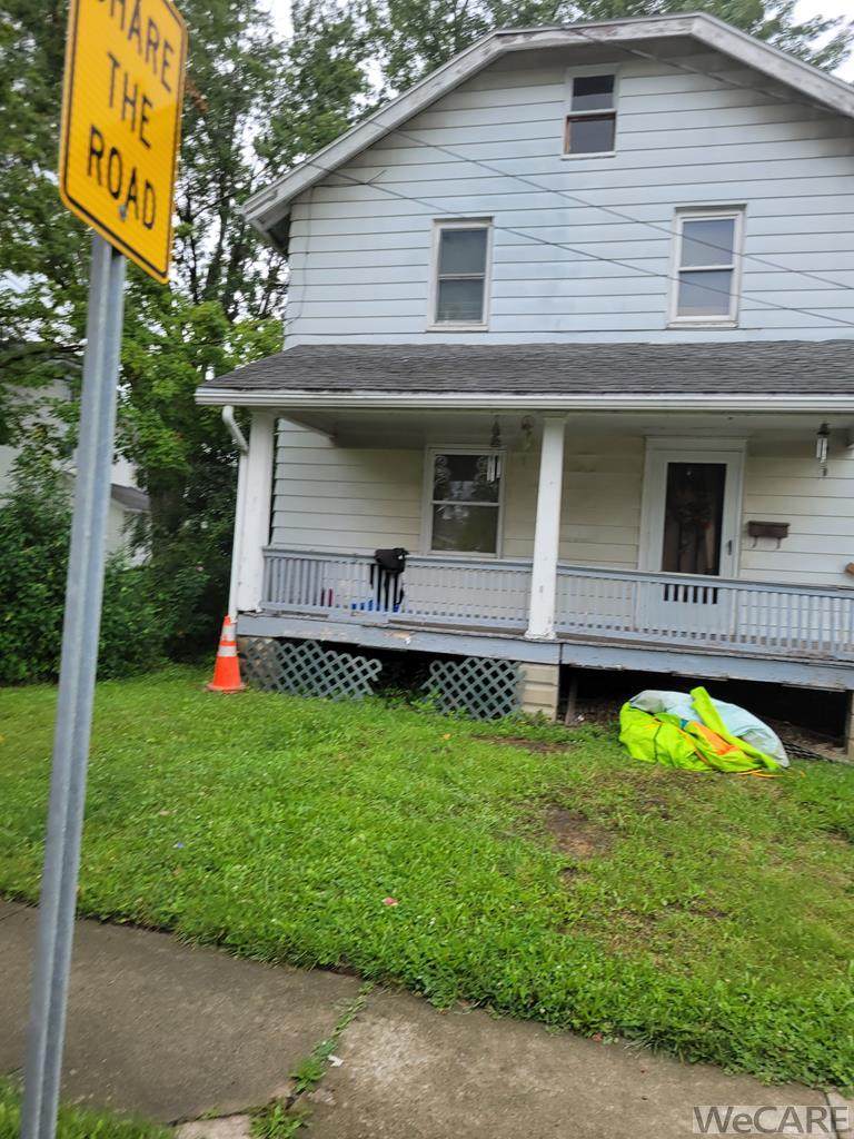 841 Baxter St., N - Photo 1