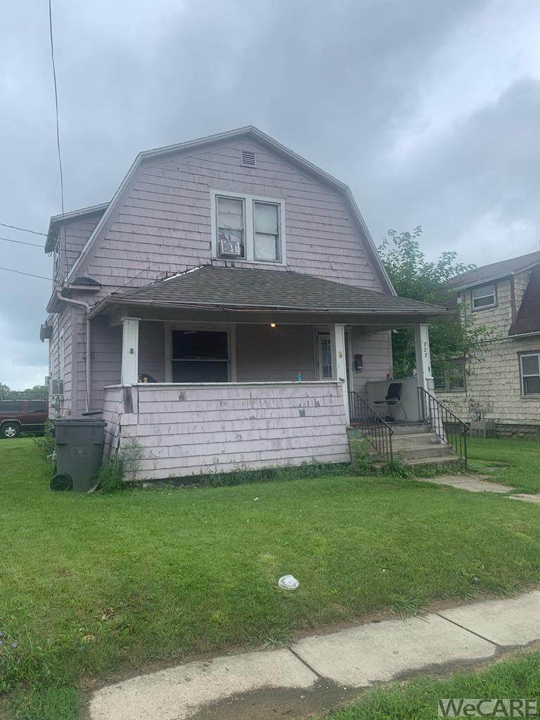 727 Baxter St., N - Photo 1