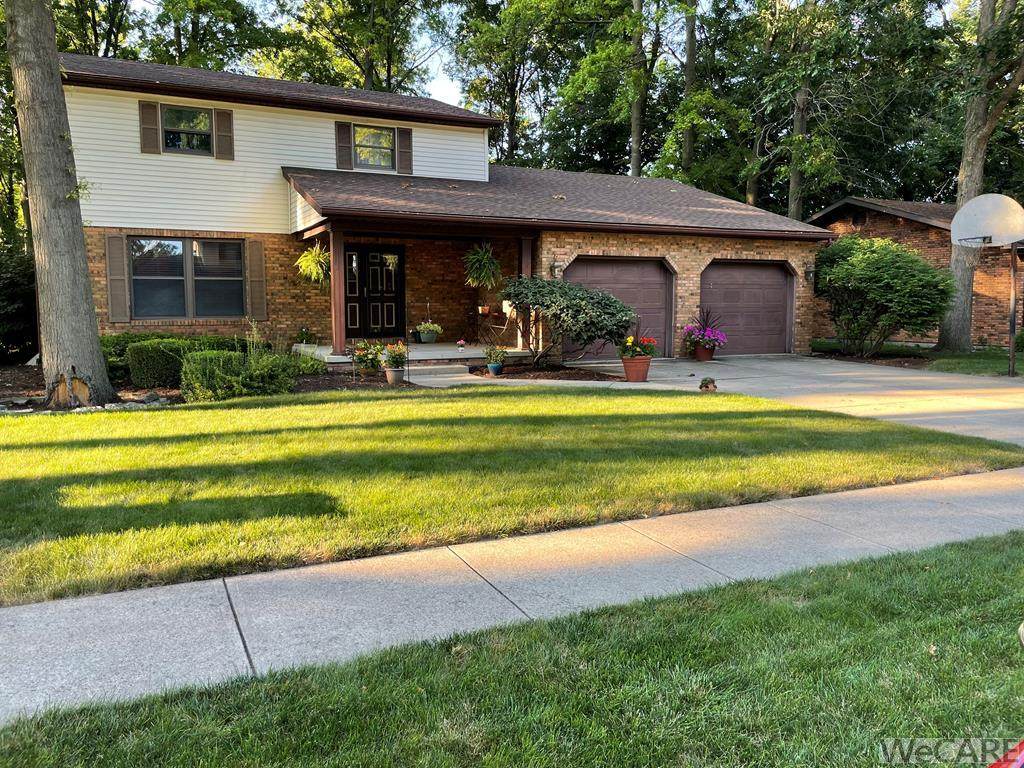 1417 Canterbury Dr - Photo 1