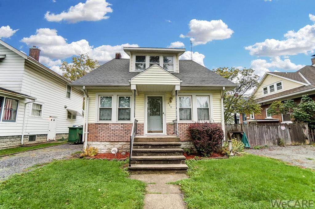 209 W Second St - Photo 1
