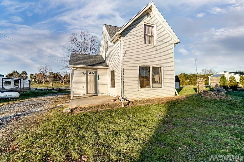 19235 Center Street - Photo 1