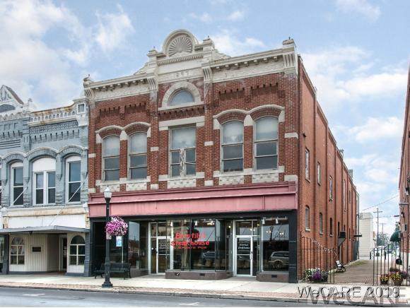 209 N Main - Photo 1