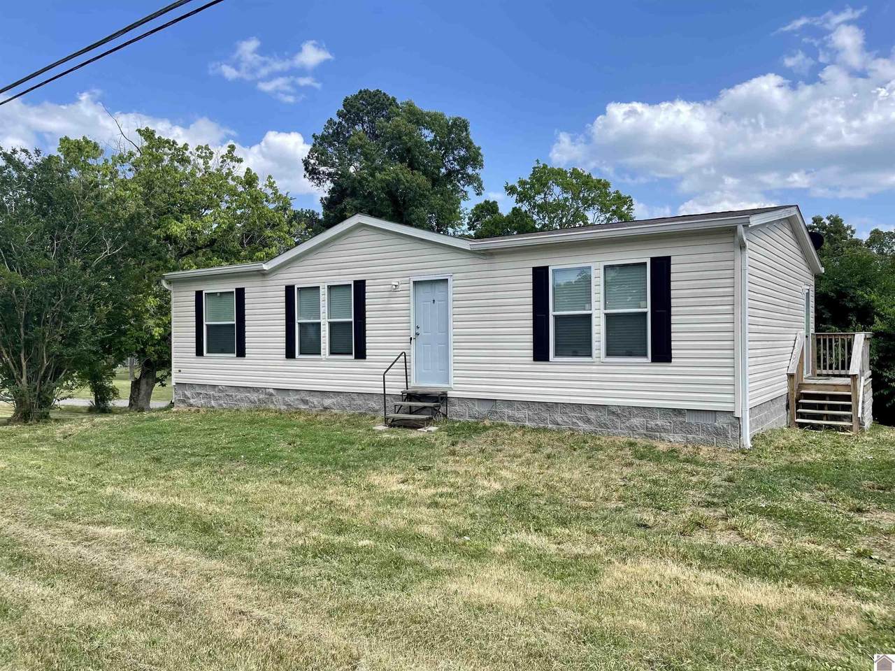 7454 Aurora Hwy - Photo 1