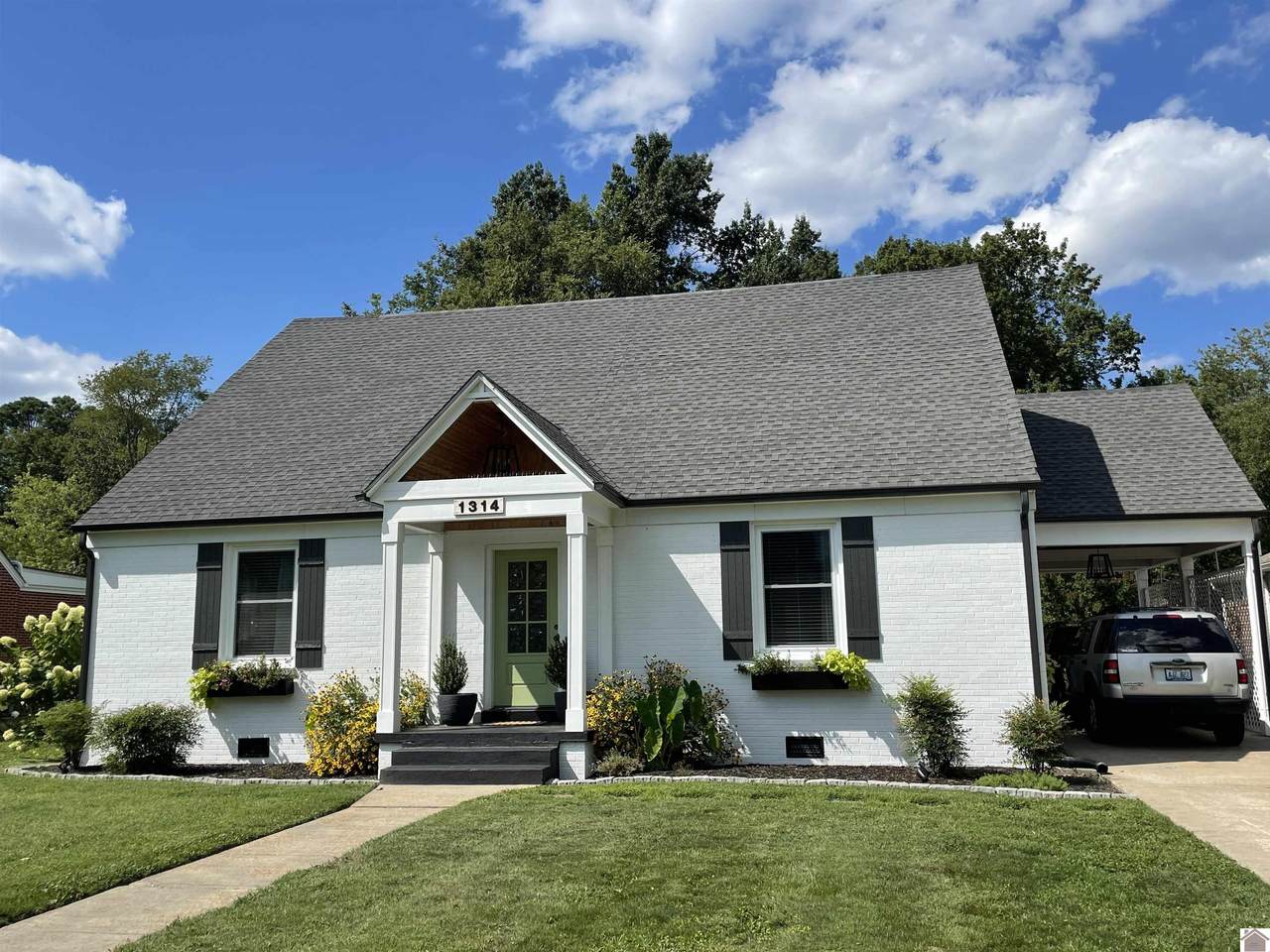 1314 Olive Street - Photo 1