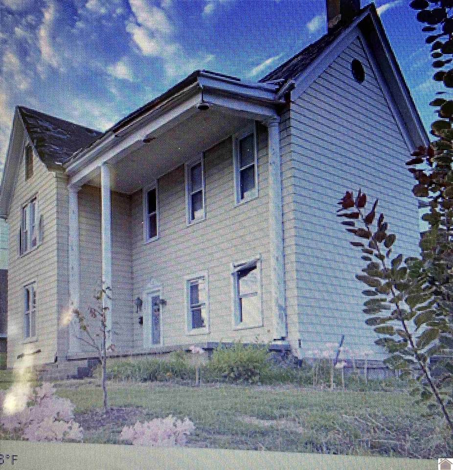108 Main St - Photo 1