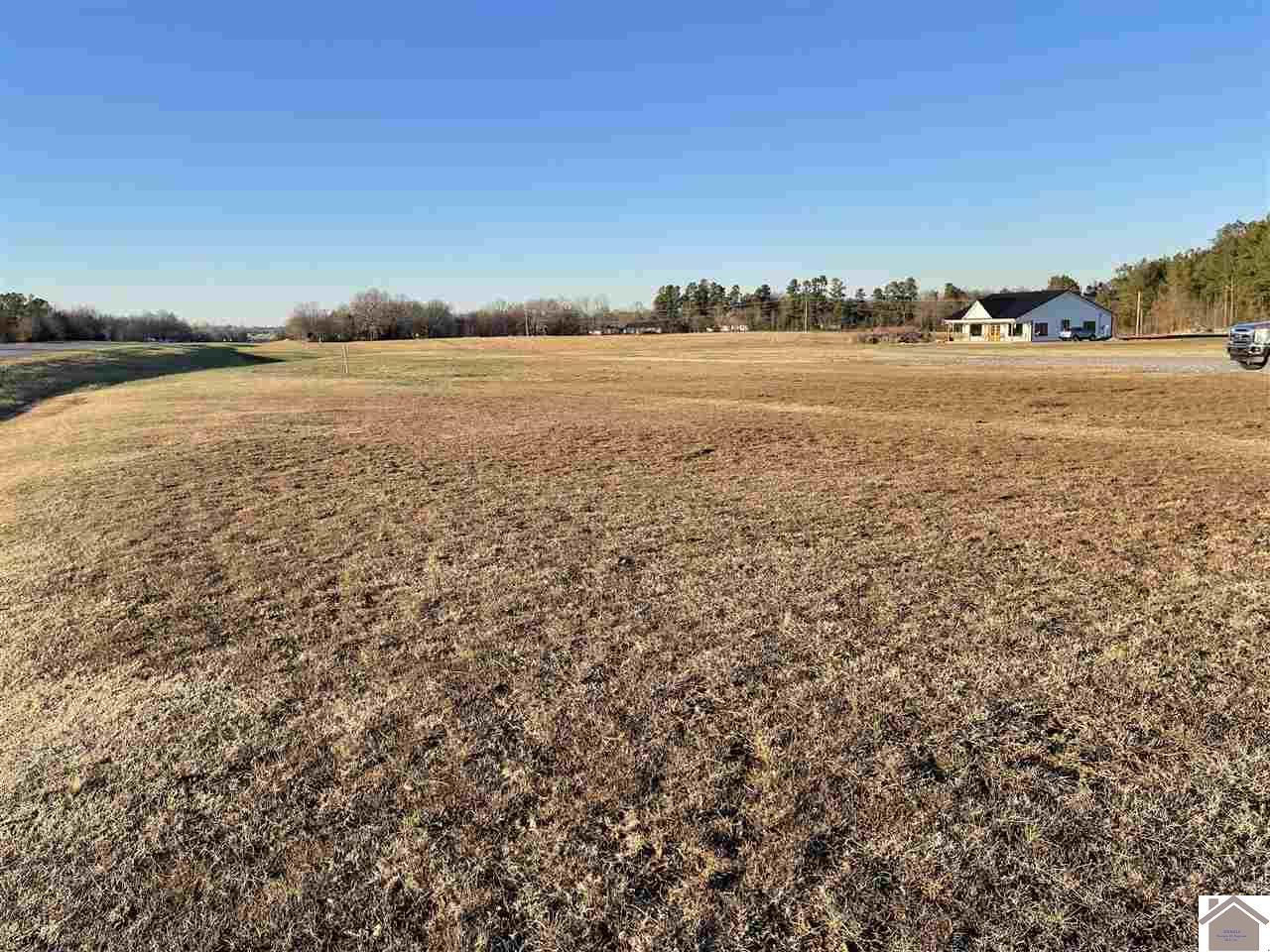 5445 Hwy 641 South - Photo 1