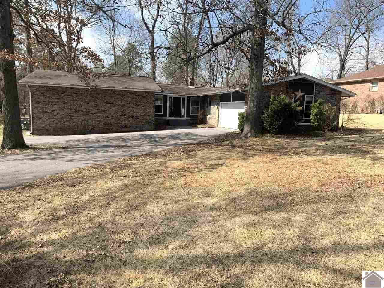 201 Jessamine - Photo 1