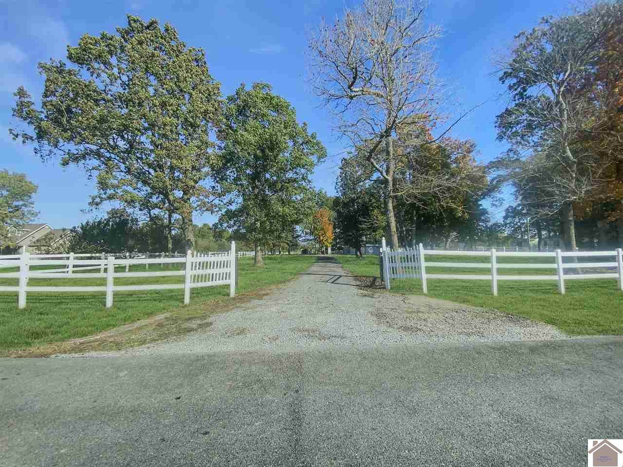 1946 Dodd Rd - Photo 1