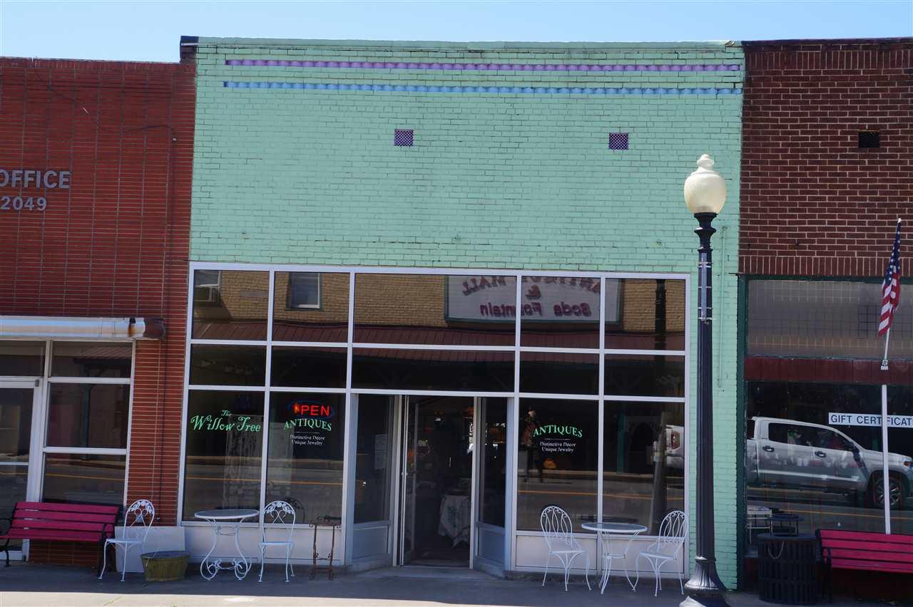 306 Main Street - Photo 1