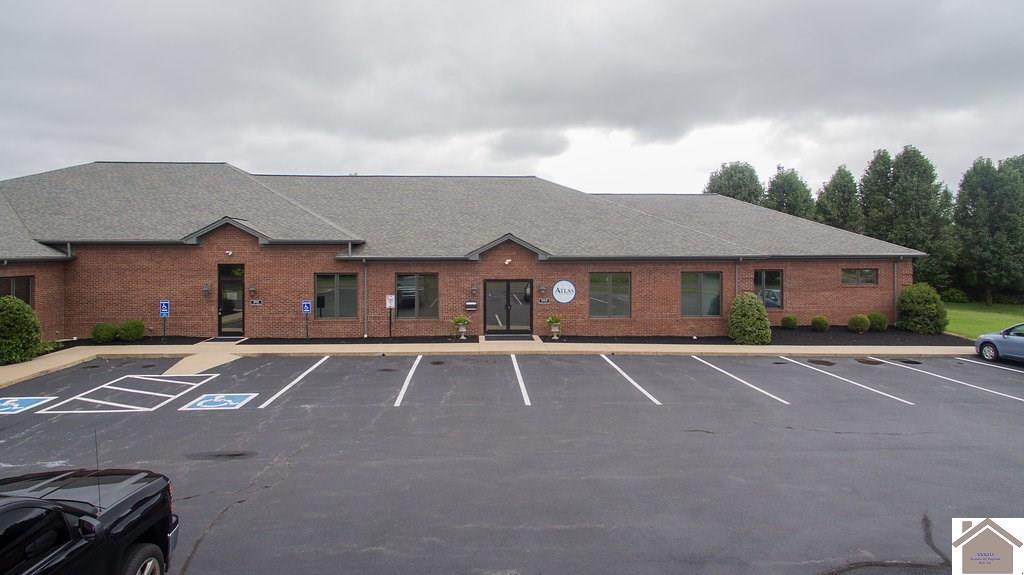 5050 Village Square Dr - Photo 1