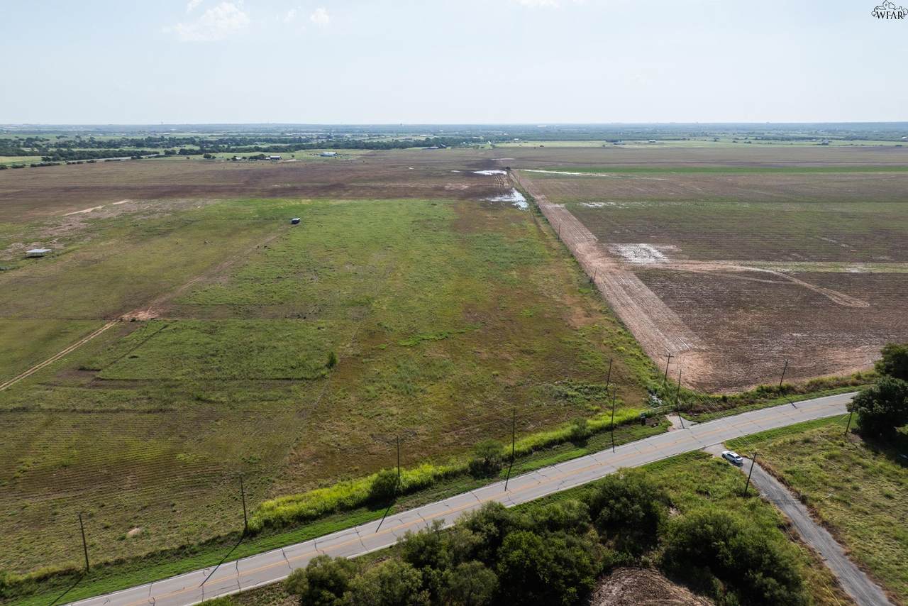 1125 Bell Road - Photo 1